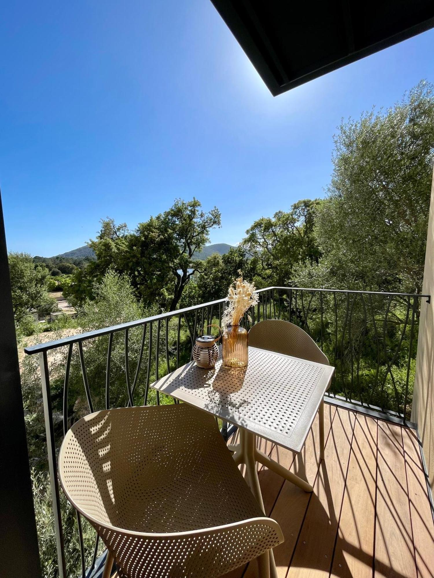 Cadiamare Apartment *